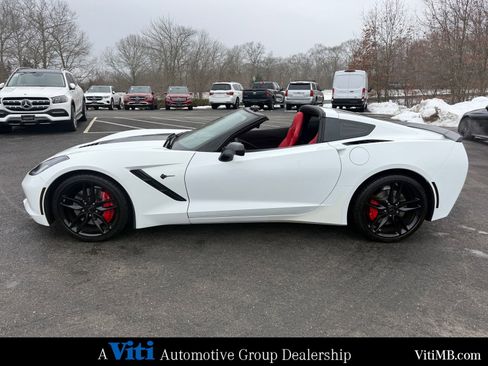 Used 2016 Chevrolet Corvette Stingray Coupe w/ 2LT Preferred Equipment Group image 11