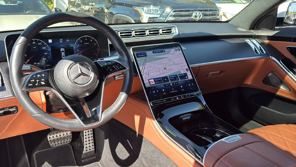 Certified 2023 Mercedes-Benz S 500 4MATIC image 28