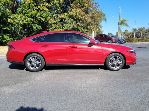 Used 2024 Honda Accord EX image 8