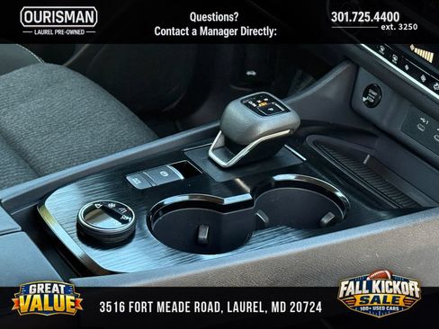 Used 2025 Nissan Rogue SV AWD/4WD image 10