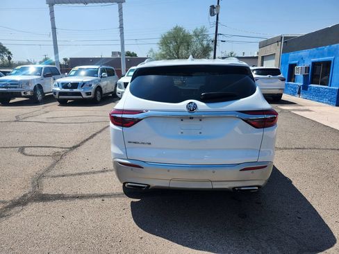 Used 2020 Buick Enclave Essence w/ Sound and Sites Package FWD image 12