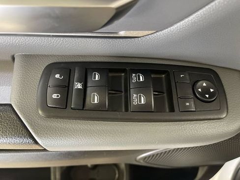 Certified 2019 RAM 1500 Big Horn AWD/4WD image 14