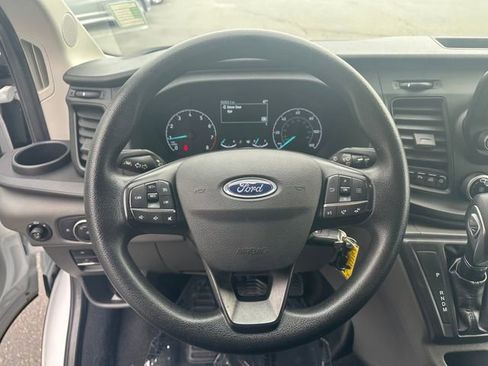Used 2021 Ford Transit 350 XLT image 2