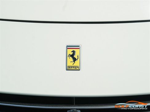 Used 2017 Ferrari California T RWD image 3