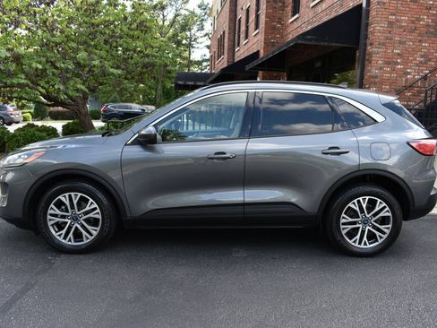 Used 2021 Ford Escape SEL AWD/4WD image 4
