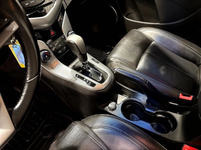 Used 2011 Chevrolet Cruze LTZ FWD image 20