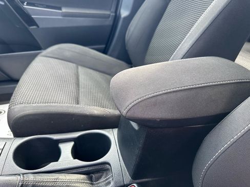 Used 2018 Toyota Corolla iM w/ All-Weather Mat Package FWD image 33