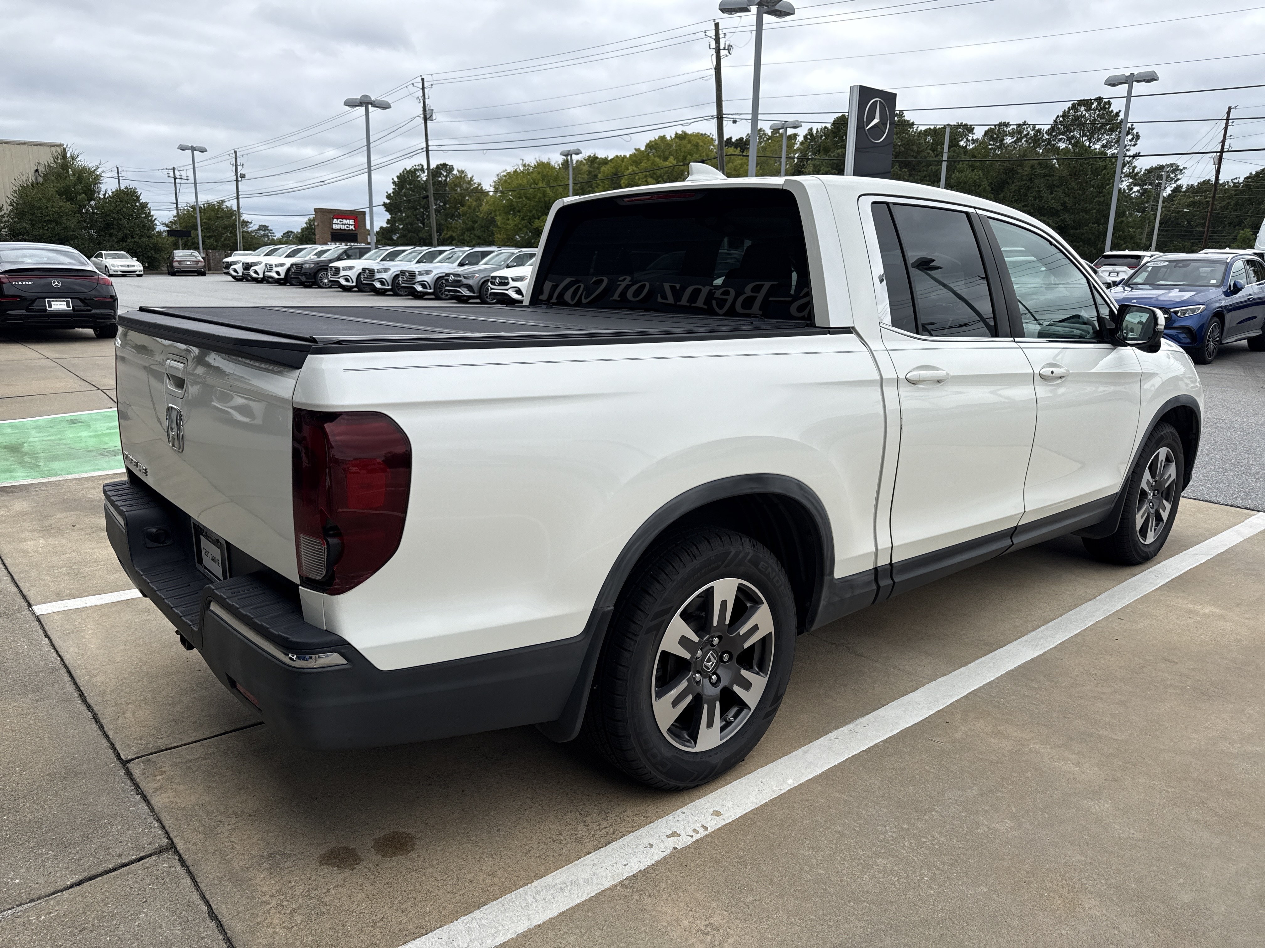 Used 2017 Honda Ridgeline RTL-T image 14