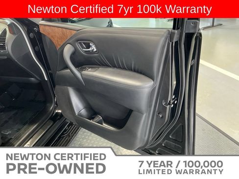 Used 2024 Nissan Armada SL w/ Captain's Chairs Package RWD image 46