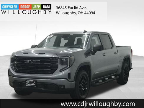 Used 2023 GMC Sierra 1500 Elevation image 1