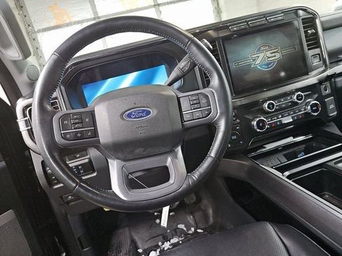 Used 2023 Ford F350 Lariat w/ Chrome Package image 10