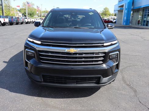 Used 2026 Chevrolet Traverse LT w/ Sun and Wheel Package AWD/4WD image 33