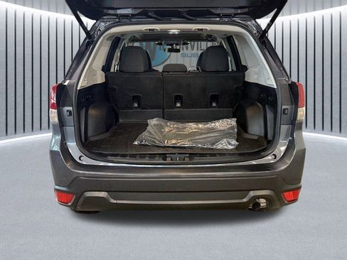 Used 2024 Subaru Forester Premium image 9