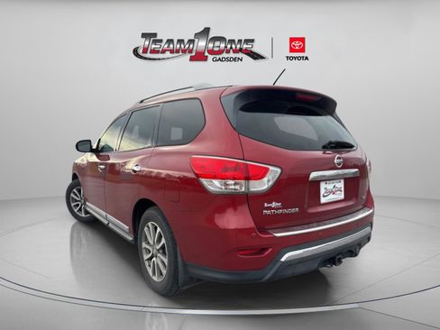 Used 2015 Nissan Pathfinder SL w/ SL Tech Package image 6