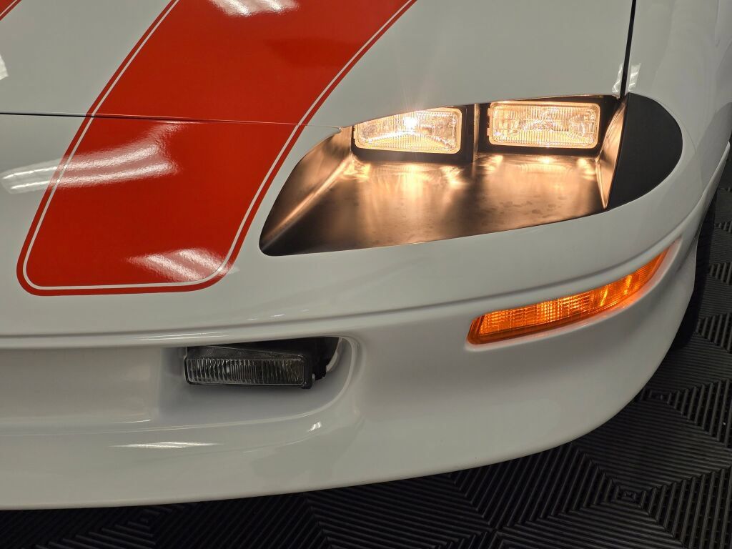Used 1997 Chevrolet Camaro SS w/ Preferred Equipment Group 2 RWD image 30
