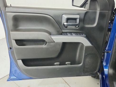 Used 2018 Chevrolet Silverado 1500 LT w/ All Star Edition AWD/4WD image 16