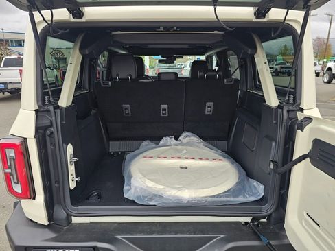 New 2026 Ford Bronco Outer Banks AWD/4WD image 6
