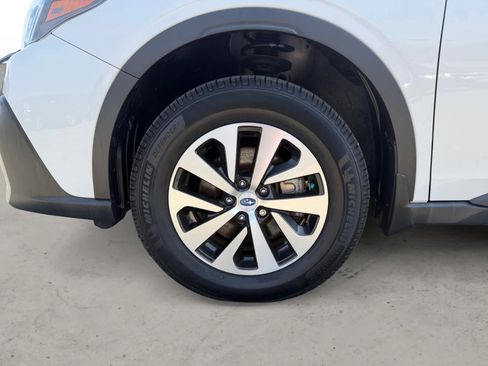 Used 2020 Subaru Outback Premium AWD/4WD image 10