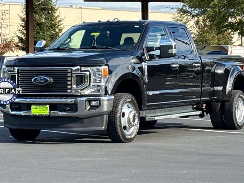 Used 2022 Ford F350 Lariat w/ FX4 Off-Road Package image 14