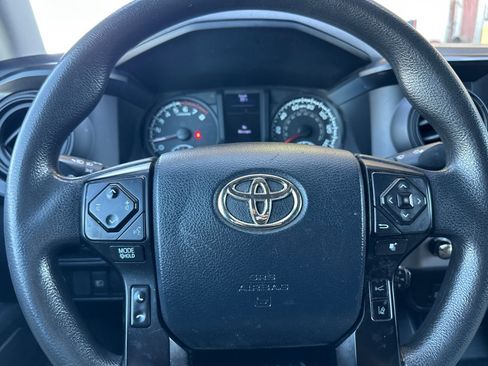 Used 2019 Toyota Tacoma 2WD Access Cab image 19