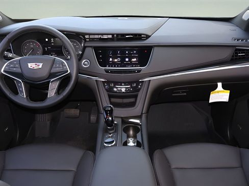 New 2026 Cadillac XT5 Premium Luxury w/ Driver Assist Package FWD image 13