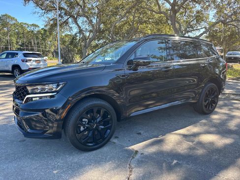 Used 2023 Kia Sorento SX image 7