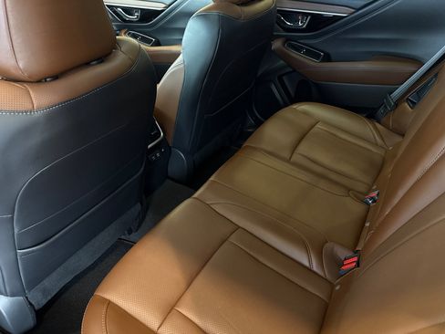 Certified 2021 Subaru Outback Touring w/ Popular Package #2 image 11