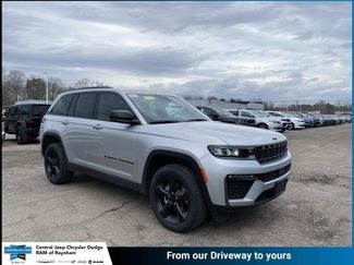 New 2026 Jeep Grand Cherokee Limited video 1