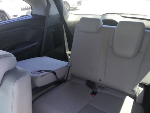 Used 2018 Honda Odyssey Touring image 14
