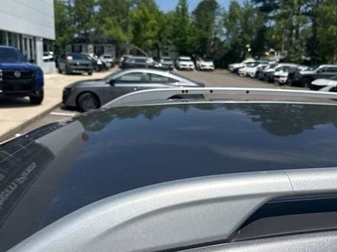 Used 2020 Nissan Rogue SV AWD/4WD image 11