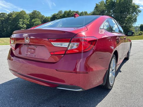 Used 2018 Honda Accord LX image 5