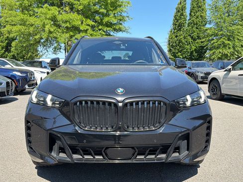 Used 2024 BMW X5 xDrive40i w/ M Sport Package AWD/4WD image 5