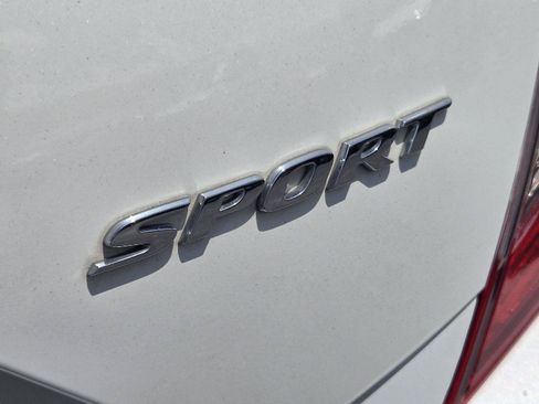 Used 2021 Honda Civic Sport image 11