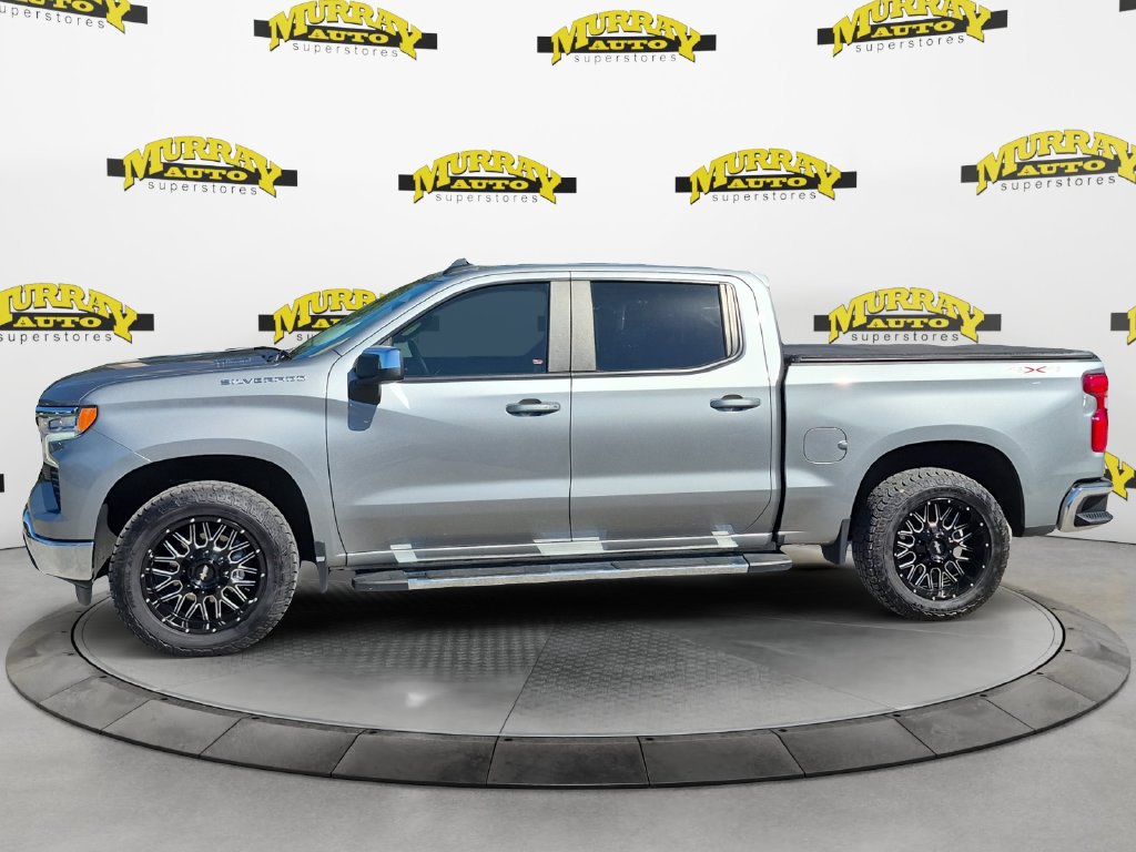 Used 2025 Chevrolet Silverado 1500 LT w/ Protection Package AWD/4WD image 2