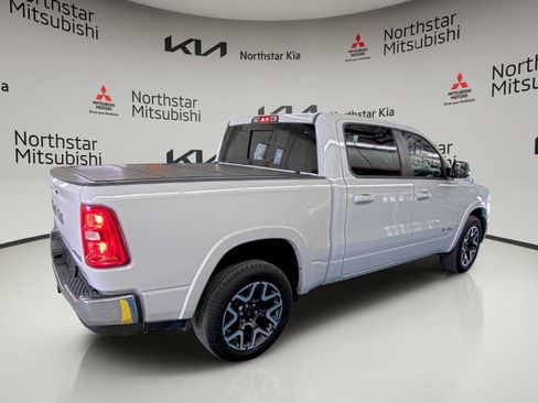 Used 2025 RAM 1500 Laramie AWD/4WD image 4