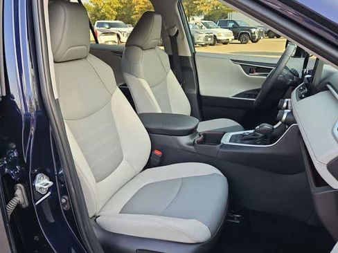 Used 2024 Toyota RAV4 Limited AWD/4WD image 19