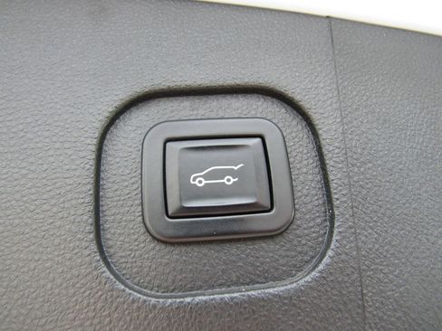 Used 2015 GMC Terrain Denali FWD image 23