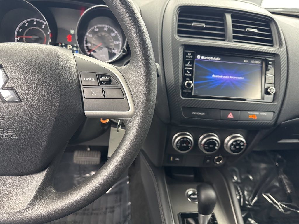 Used 2024 Mitsubishi Outlander Sport AWD image 24