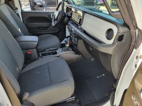 New 2026 Jeep Wrangler Sport S AWD/4WD image 15