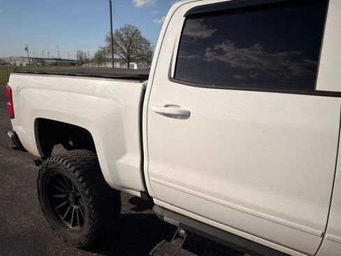 Used 2018 Chevrolet Silverado 1500 LT w/ All Star Edition image 4
