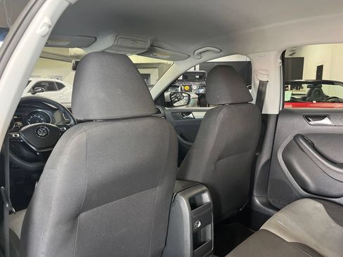Used 2017 Volkswagen Jetta S FWD image 36