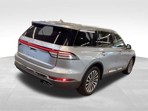 Used 2020 Lincoln Aviator Reserve w/ Equipment Group 201A AWD/4WD image 29