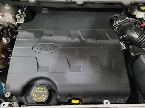 Used 2016 Ford Edge SEL w/ Equipment Group 201A AWD/4WD image 30