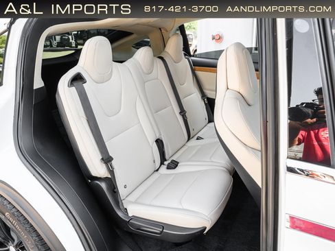 Used 2018 Tesla Model X 75D image 66