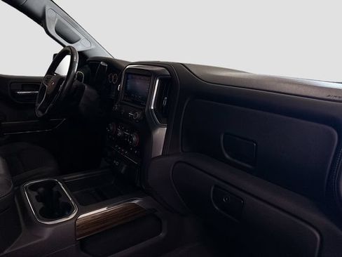 Used 2021 Chevrolet Silverado 1500 LT Trail Boss AWD/4WD image 29