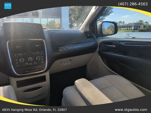 Used 2015 Dodge Grand Caravan SE w/ Quick Order Package 29E SE FWD image 17