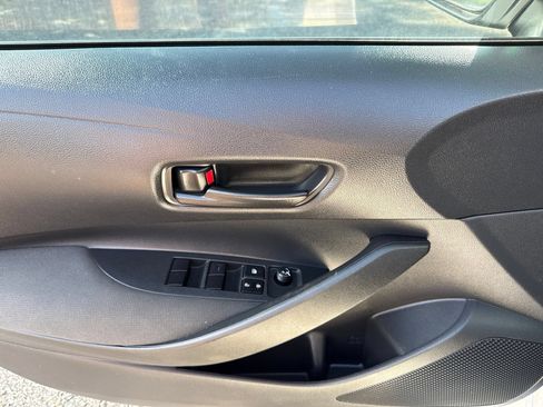 Used 2022 Toyota Corolla LE FWD image 24