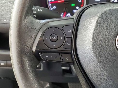 Used 2022 Toyota RAV4 XLE w/ Convenience Package image 25