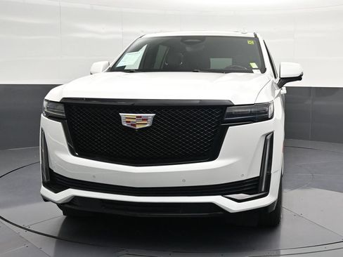 Used 2021 Cadillac Escalade ESV Sport w/ Driver Assist Tech Package RWD image 6