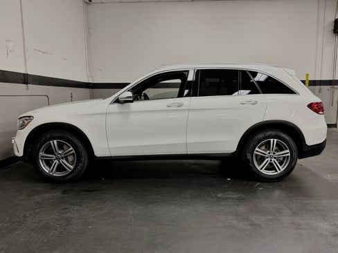 Certified 2021 Mercedes-Benz GLC 300 image 9